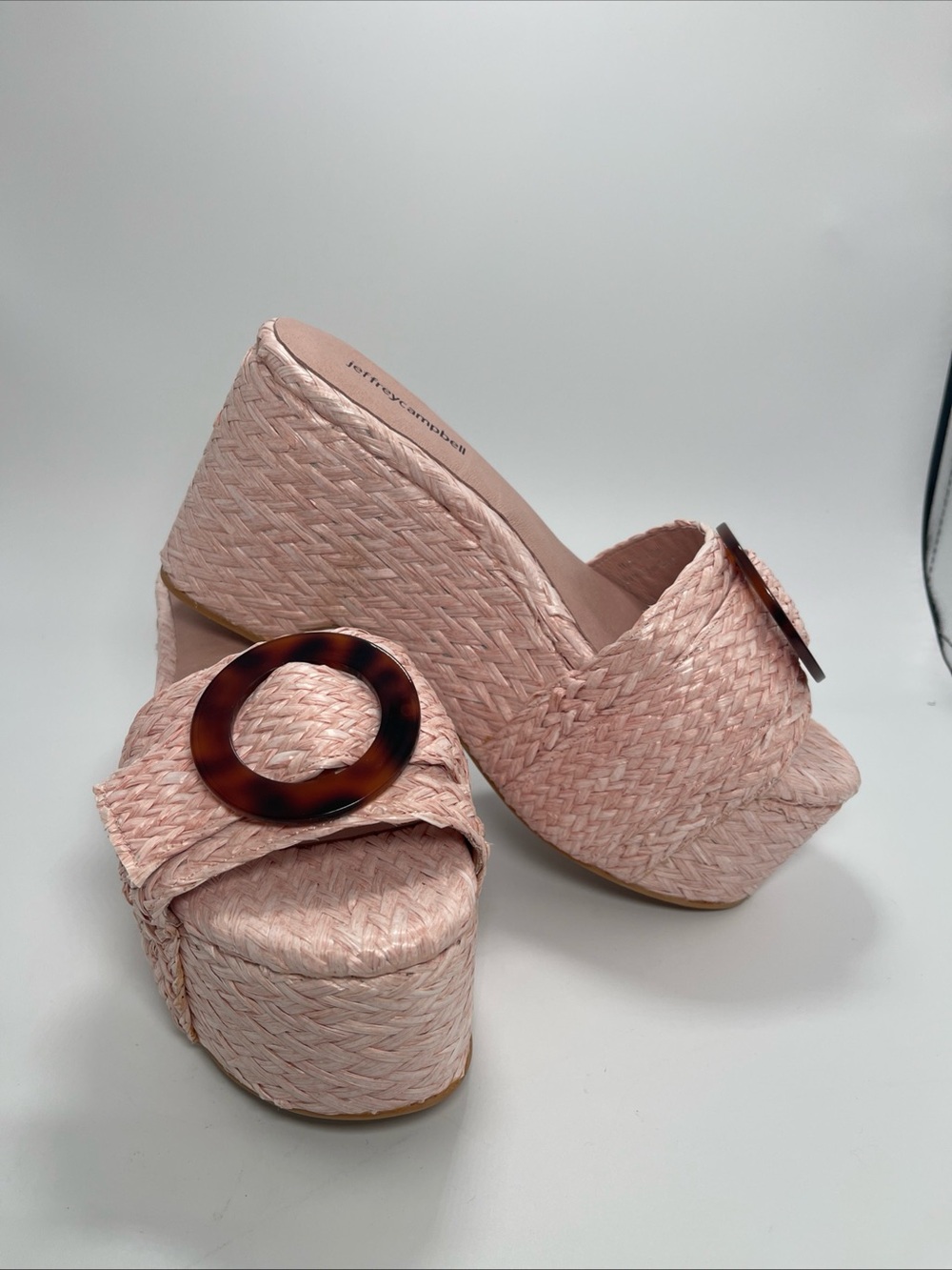Jeffrey Campbell NWOT Pink Wicker Jute O Ring Platform Wedge Sandals Size 8.5